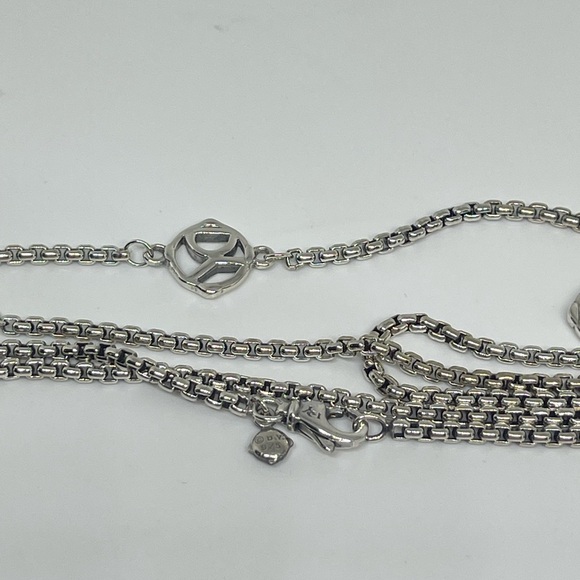 David Yurman Station Logo Box Chain Necklace - Picture 2 of 8